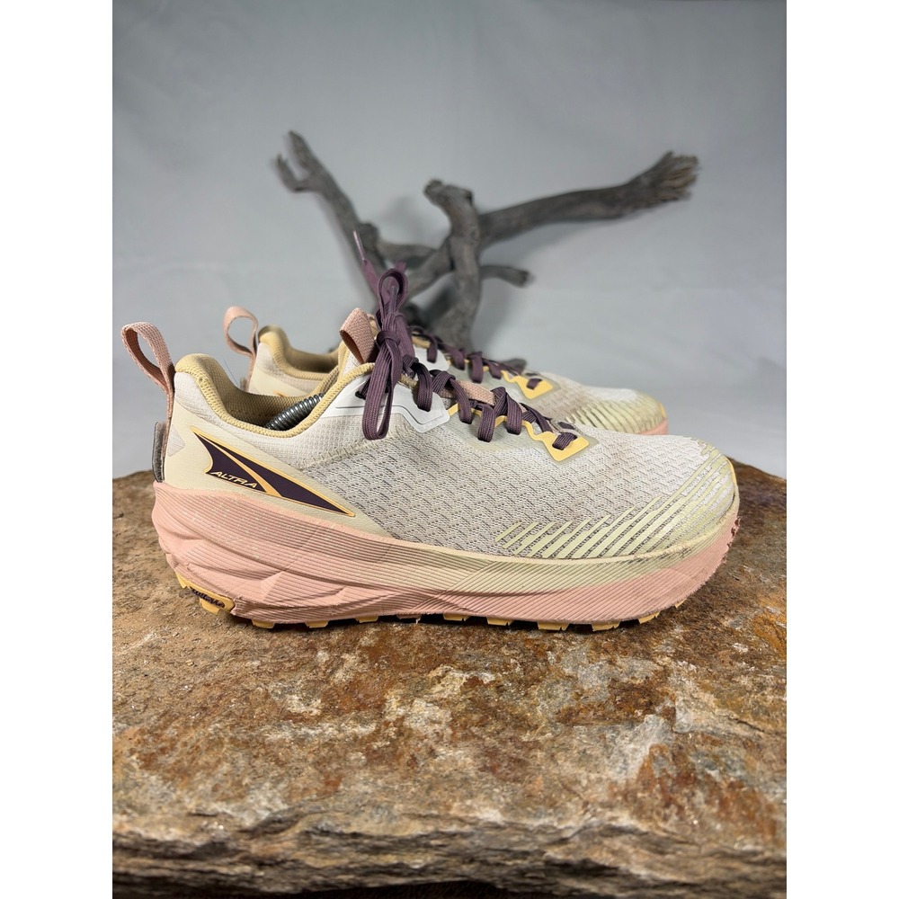 Altra Experience Wild 2 Womens 8.5 Trail Running Shoes Tan Mauve AL0A85RY110